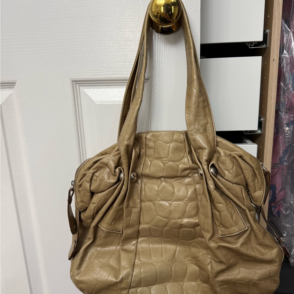 Made In Italy. Elegant Tan Leather Handbag
